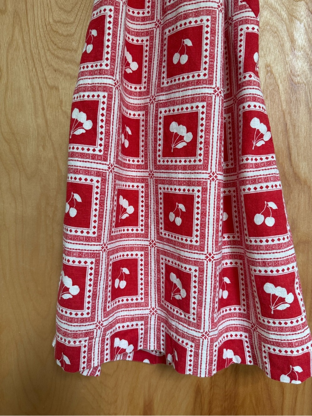 Small Abercrombie & Fitch Red + White Cherry Print Halter Mini Dress - Picture 15 of 15